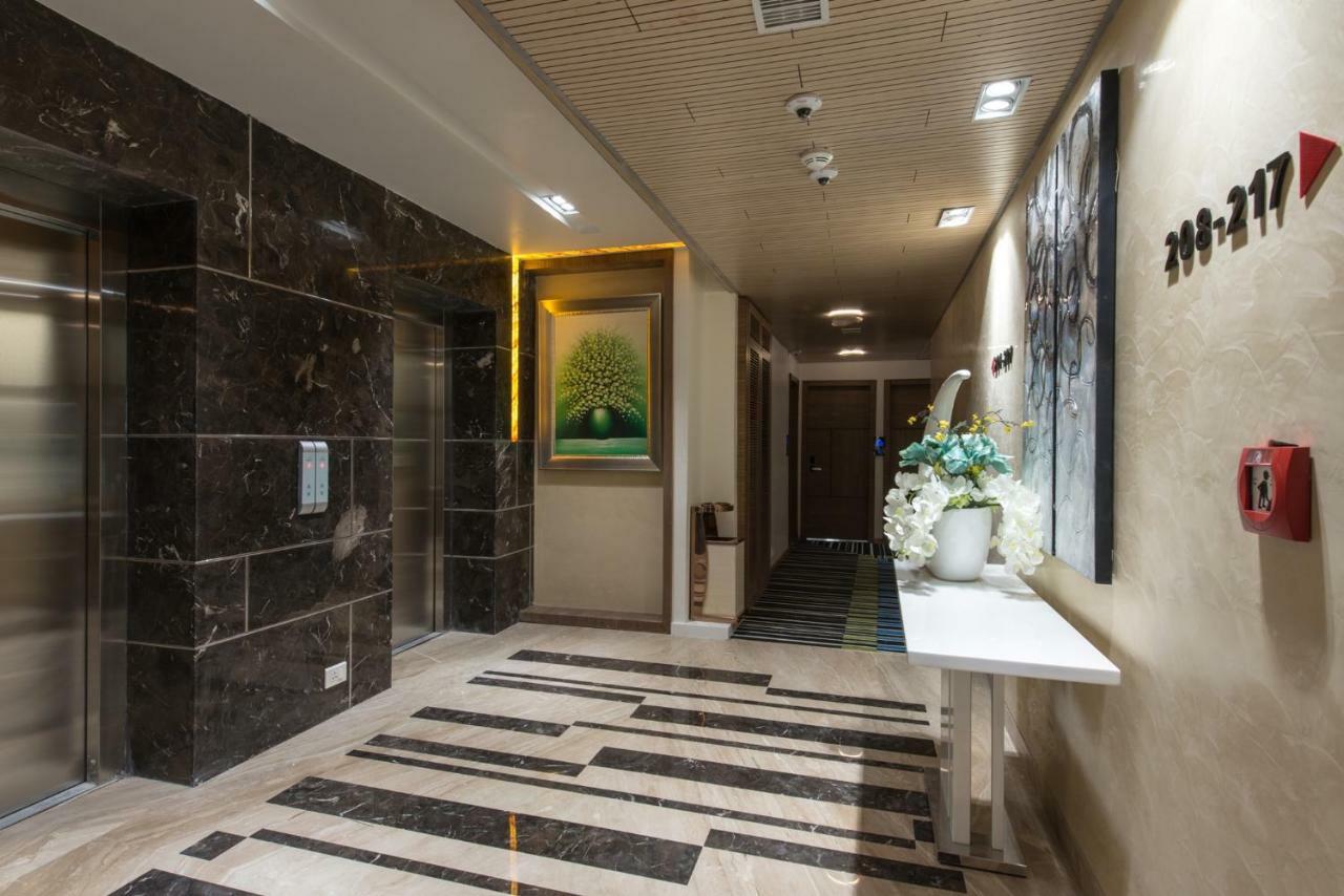 Hotel Atishay ボーパール エクステリア 写真